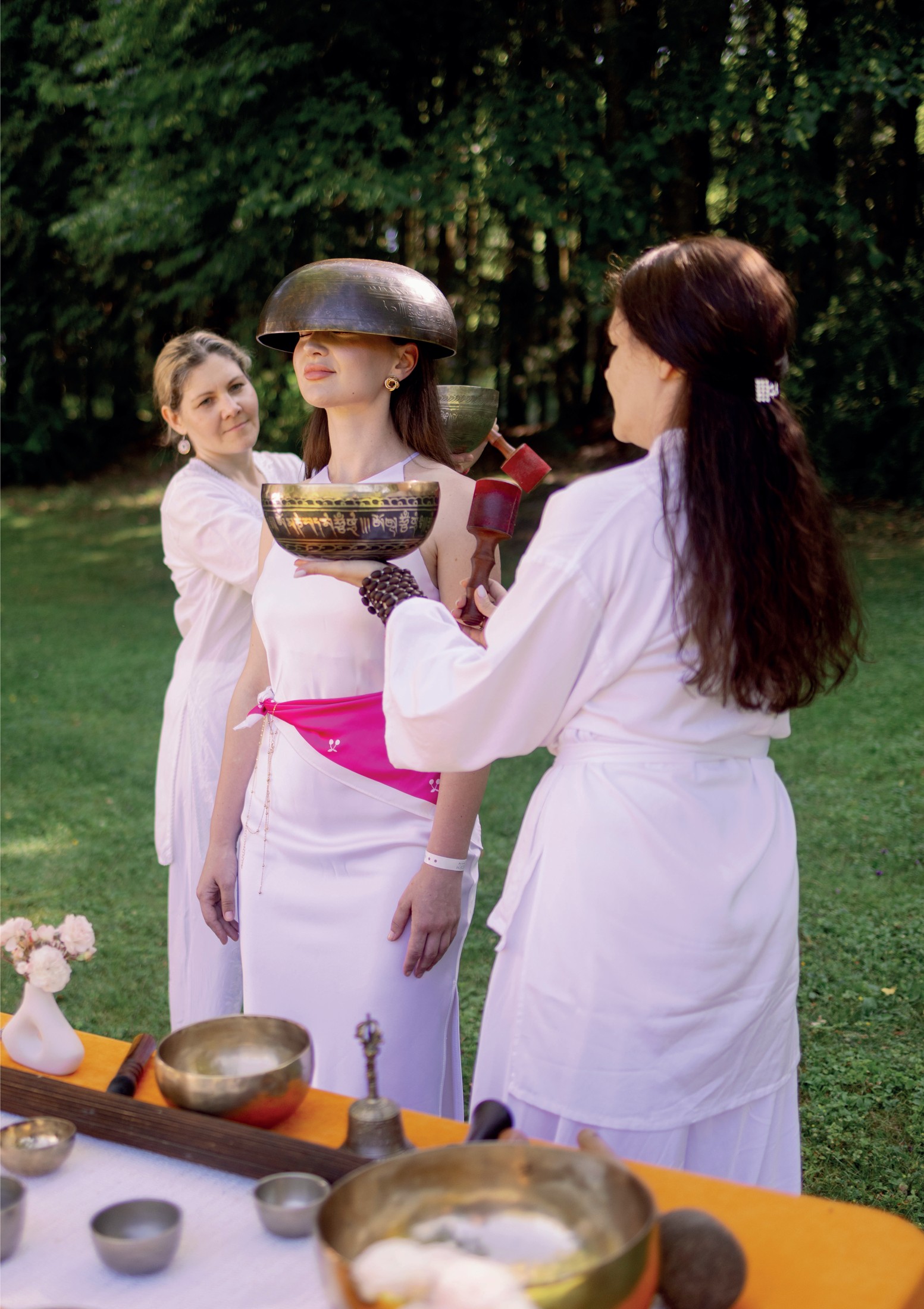 Сесія Sound Healing зі співочими чашами серед природи в Edem